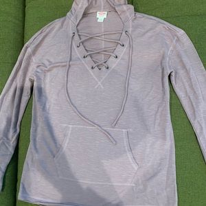 Mossimo cross tie hooded top